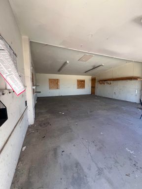 AVAILABLE NOW $500 off First Month Rent