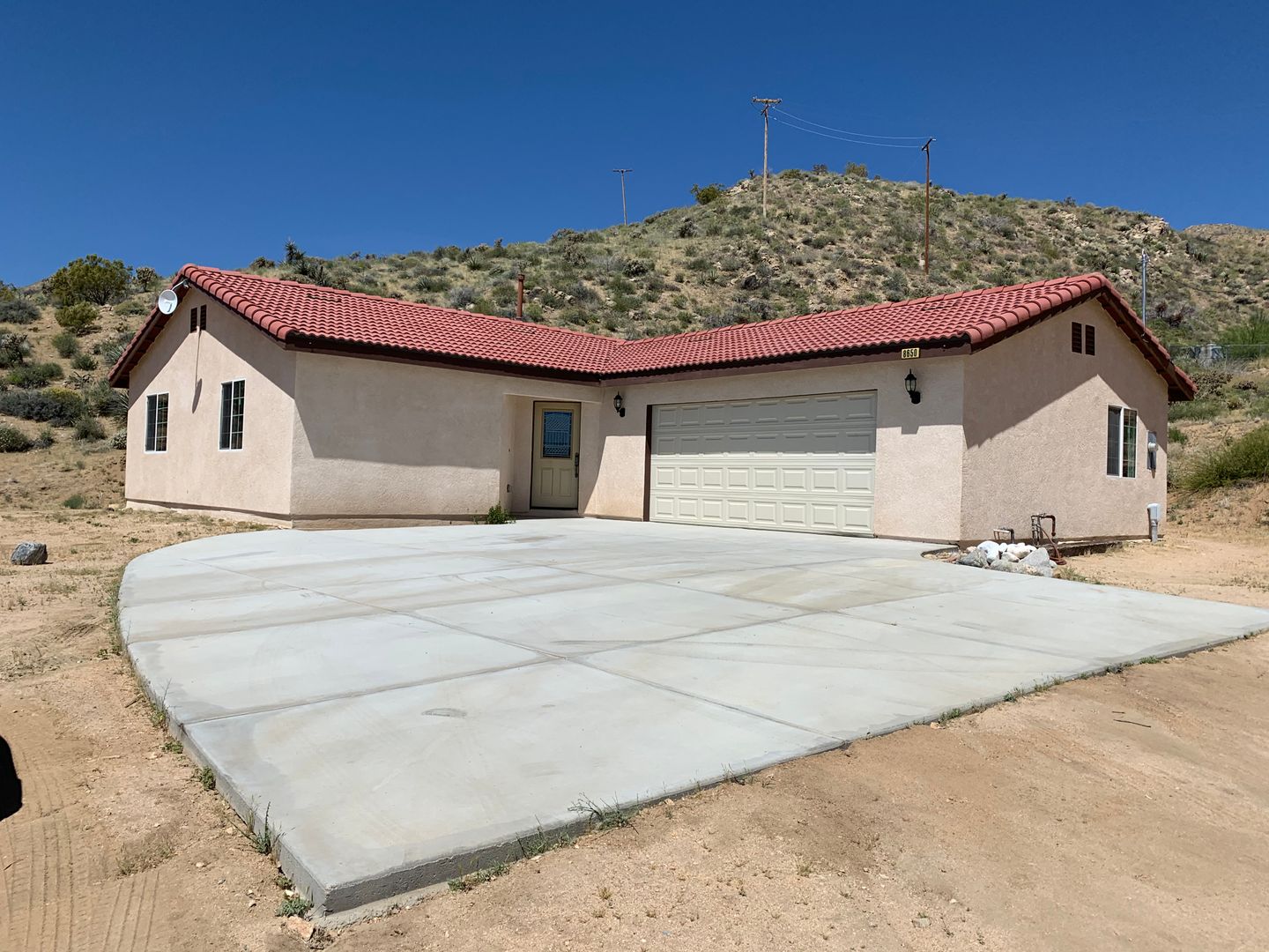Morongo Valley House: 8650 Abeland Road