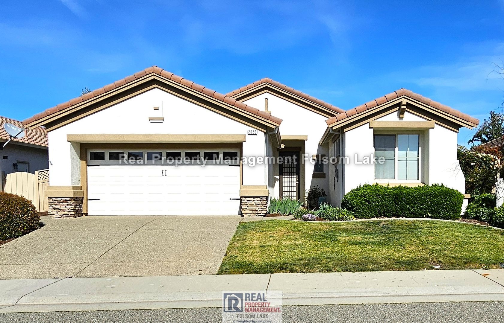 Lincoln House: 2056 Stonecrest Ln