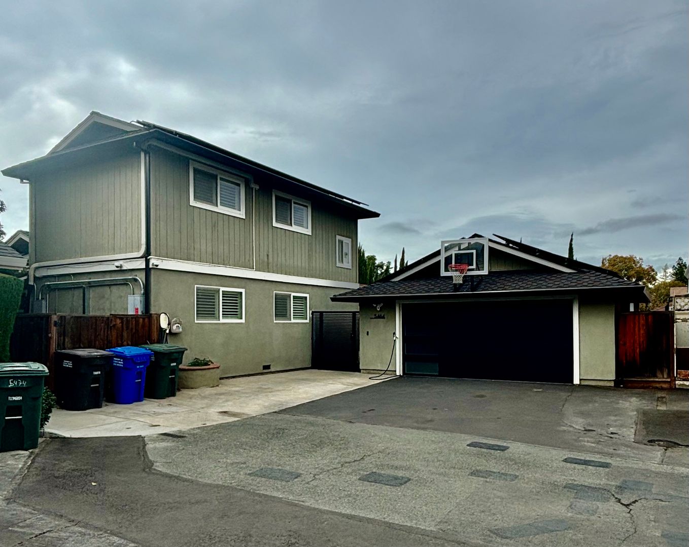 Concord House: 5464 Anselmo Ct