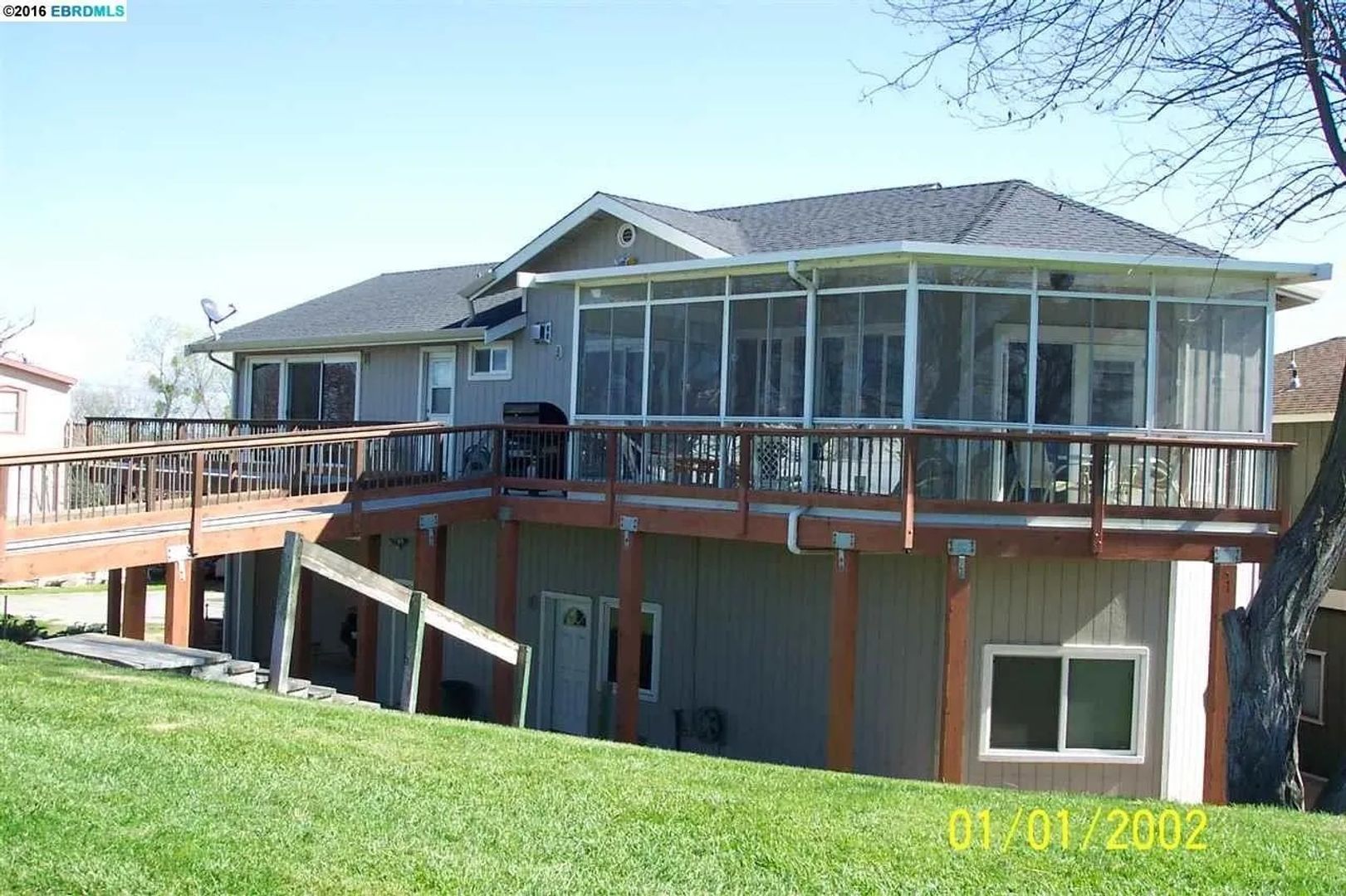 Bethel Island House: 1864 Taylor Rd A