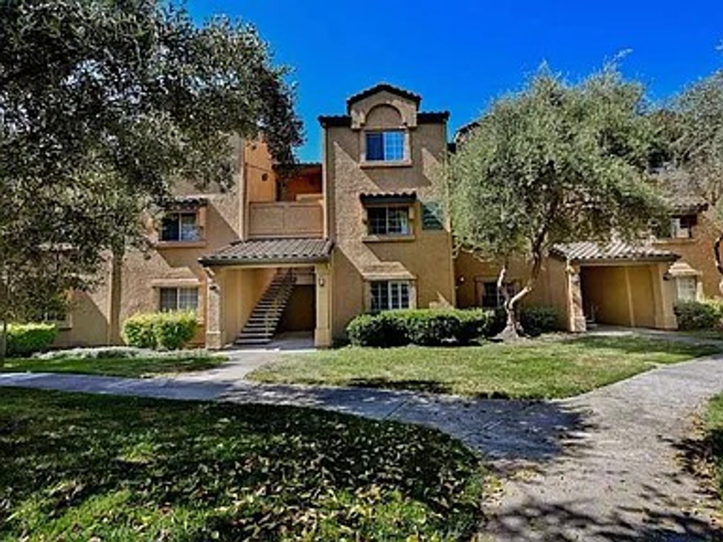 San Ramon Condo: 725 Watson Canyon Ct #114