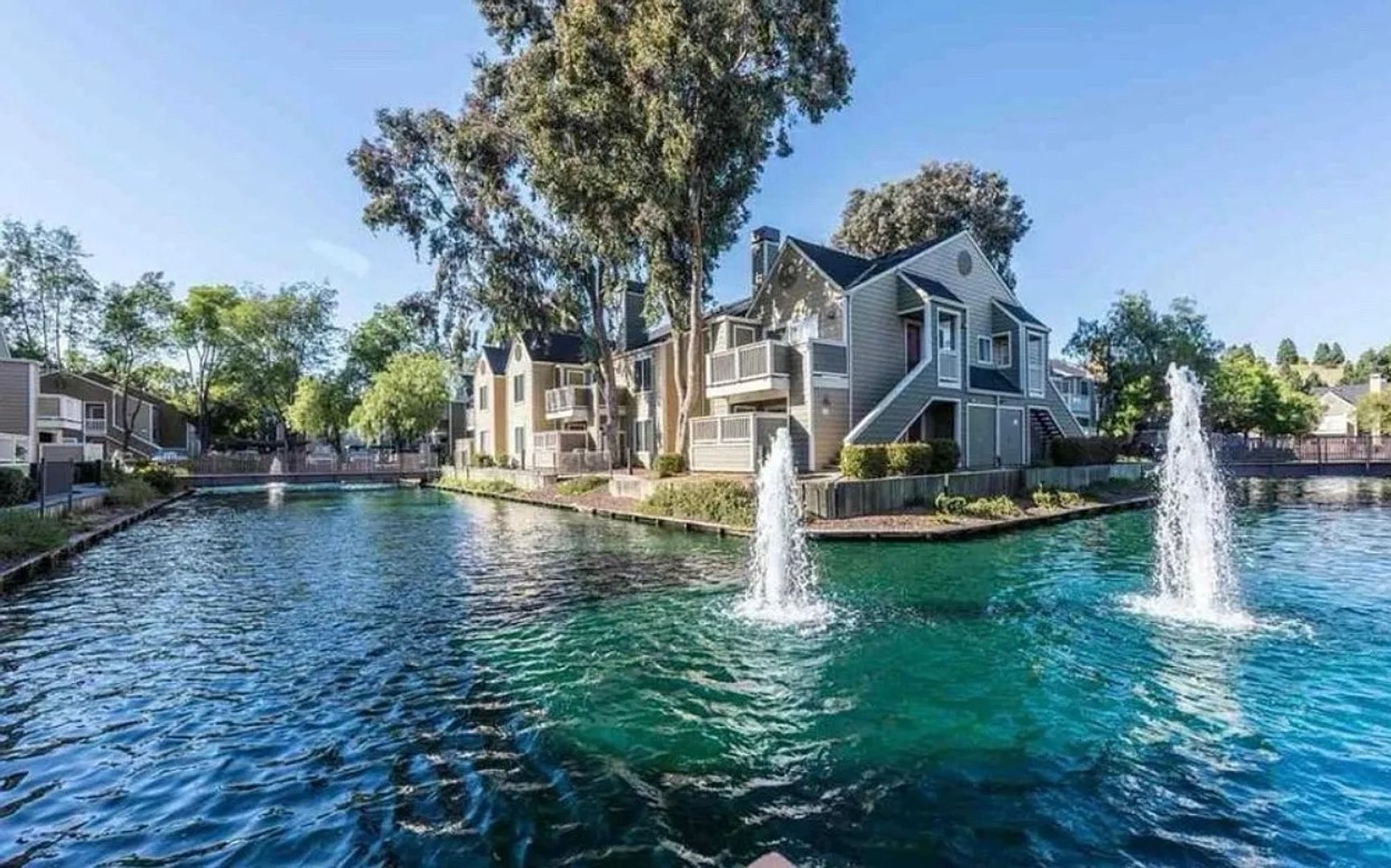 San Ramon Condo: 285 Reflections Drive