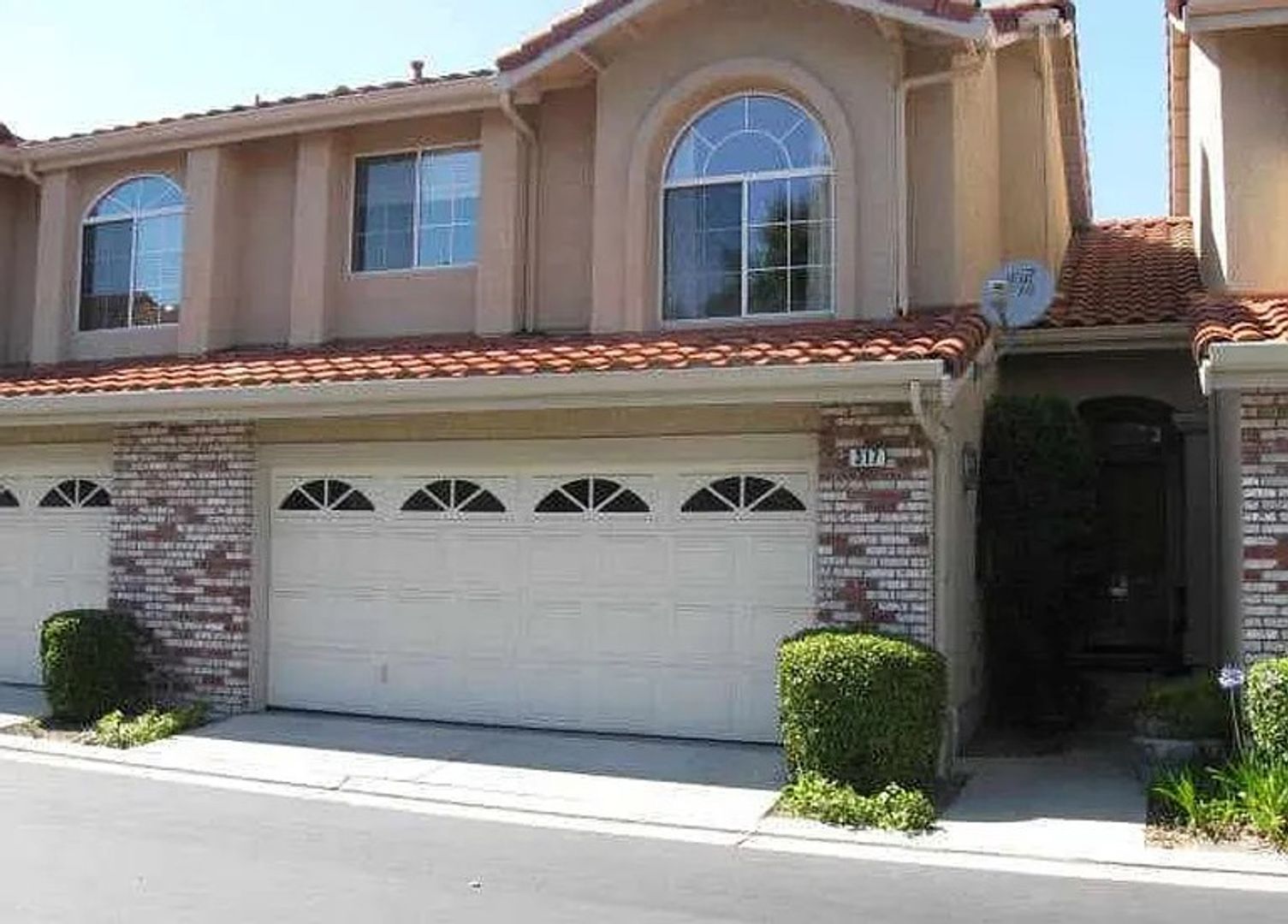 San Ramon Townhome: 317 Bellflower Drive