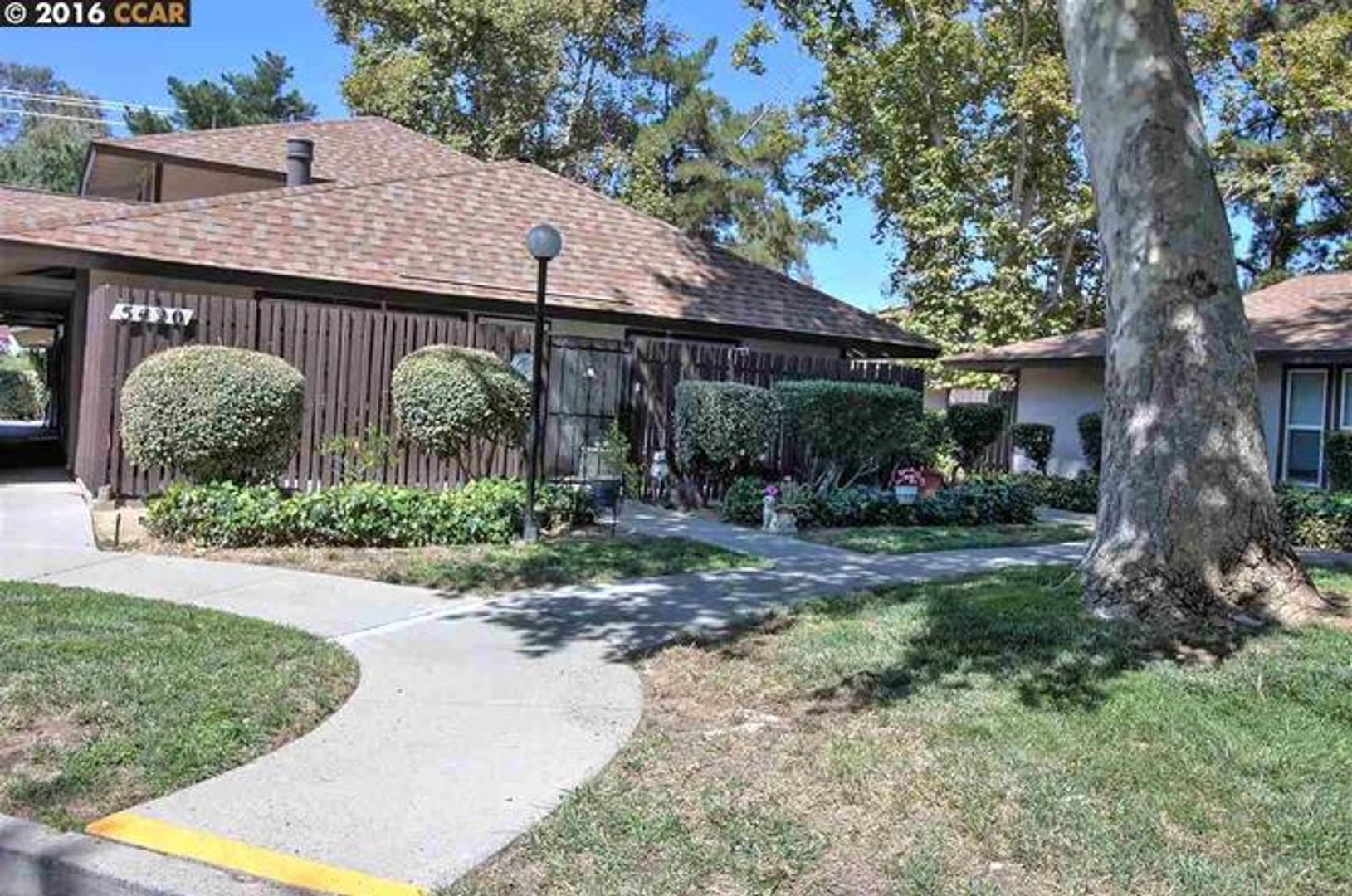 Concord Condo: 5420 Roundtree Court Unit B