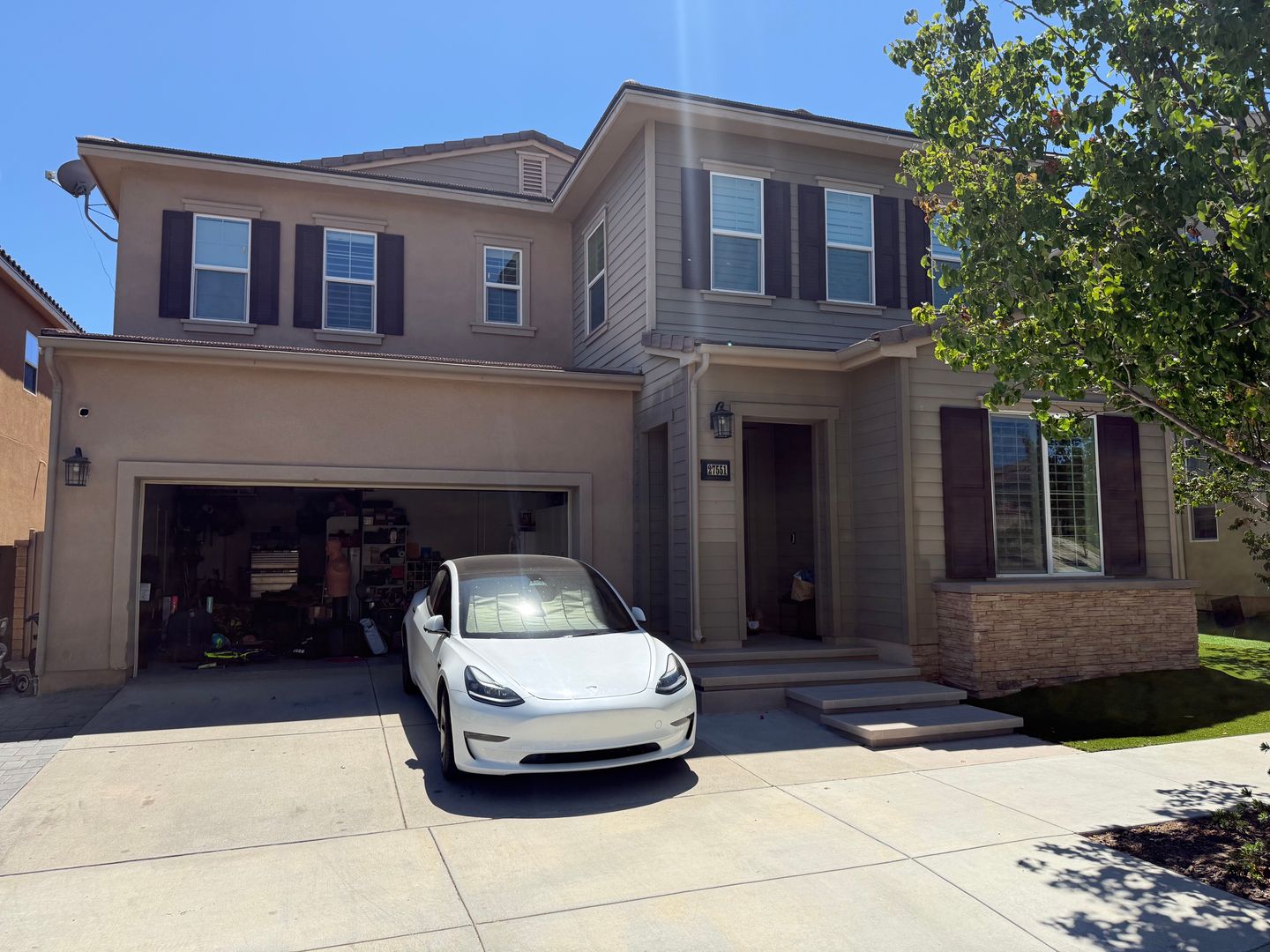 Santa Clarita House: 27155 Aster Way