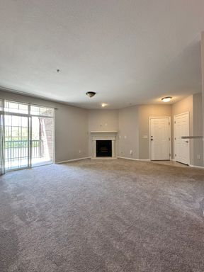 Spacious 2BR Condo with Pool Views, Garage & Resort-Style Community Amenities – photo 1