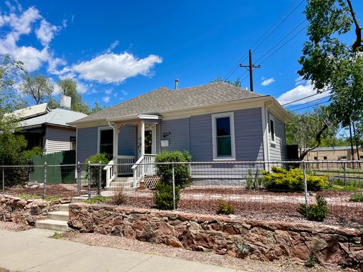 Charming, Updated Home in a Walkable Neighborhood – 902 Cucharras St, Colorado Springs – photo 1