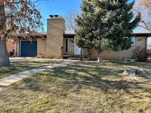 Lovely Single-Family Home in Broomfield – photo 1