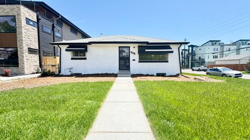 Fully Remodeled Home in Prime Location – 2 bedroom + 1 non-conforming - 2000 Irving St, Denver, CO – photo 1