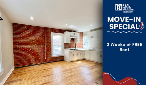 Updated Studio with Exposed Brick, All Utilities Included – photo 1