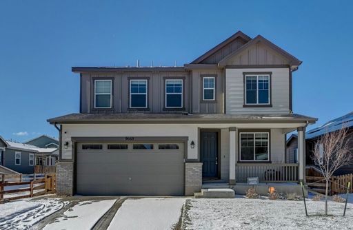Spacious 3-Bedroom Home in Commerce City – photo 1
