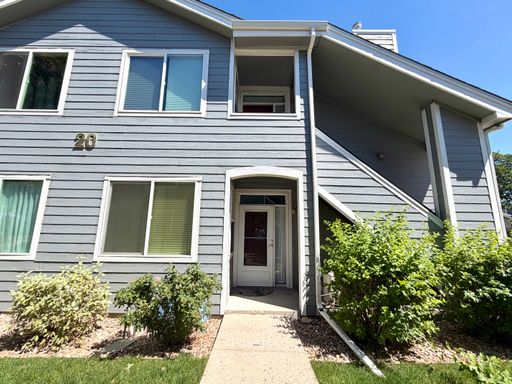 Denver Condo with In-Unit Laundry, Patio & Pool Access - 8500 E Jefferson Ave. #20G | Denver, CO – photo 1