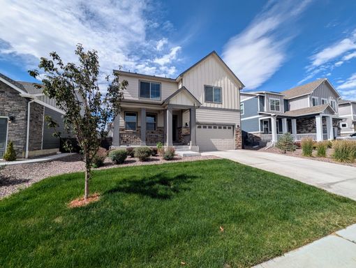 Welcome to your Dream Home in Aurora – photo 1