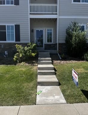 Modern 2 Story Townhome at 1437 Kansas Ave – photo 1