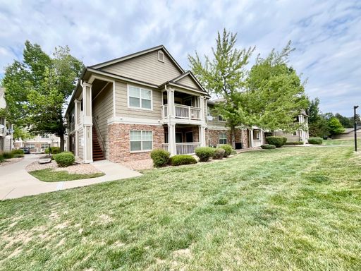 Beautifully Maintained 2-Bed, 2-Bath Main Floor Condo – photo 1