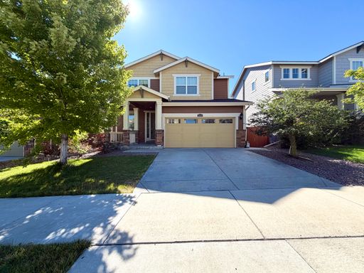 Welcome home to luxury and comfort in Parker’s Sierra Ridge community! – photo 1