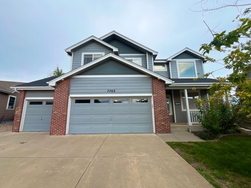 Spacious 5 Bedroom Home with Finished Basement, Office & 3-Car Garage – photo 1