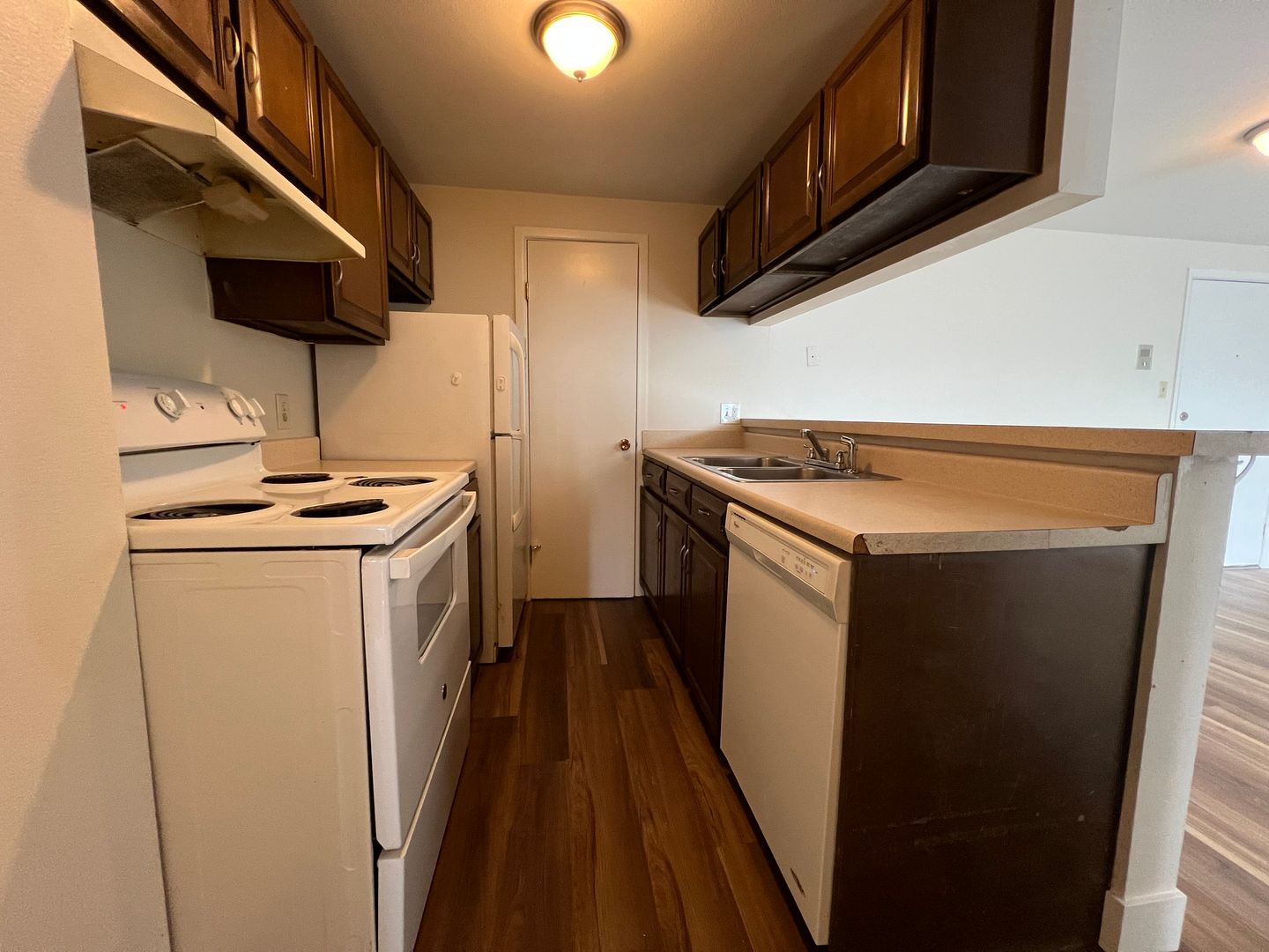 Fort Collins Apartment: 1001 Robertson Street