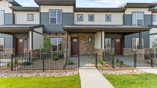 3 Bedroom 2.5 Bathroom Townhome – photo 1