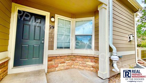 Charming Fort Collins Townhome with Private Patio, Vaulted Ceilings & Prime Location! – photo 1