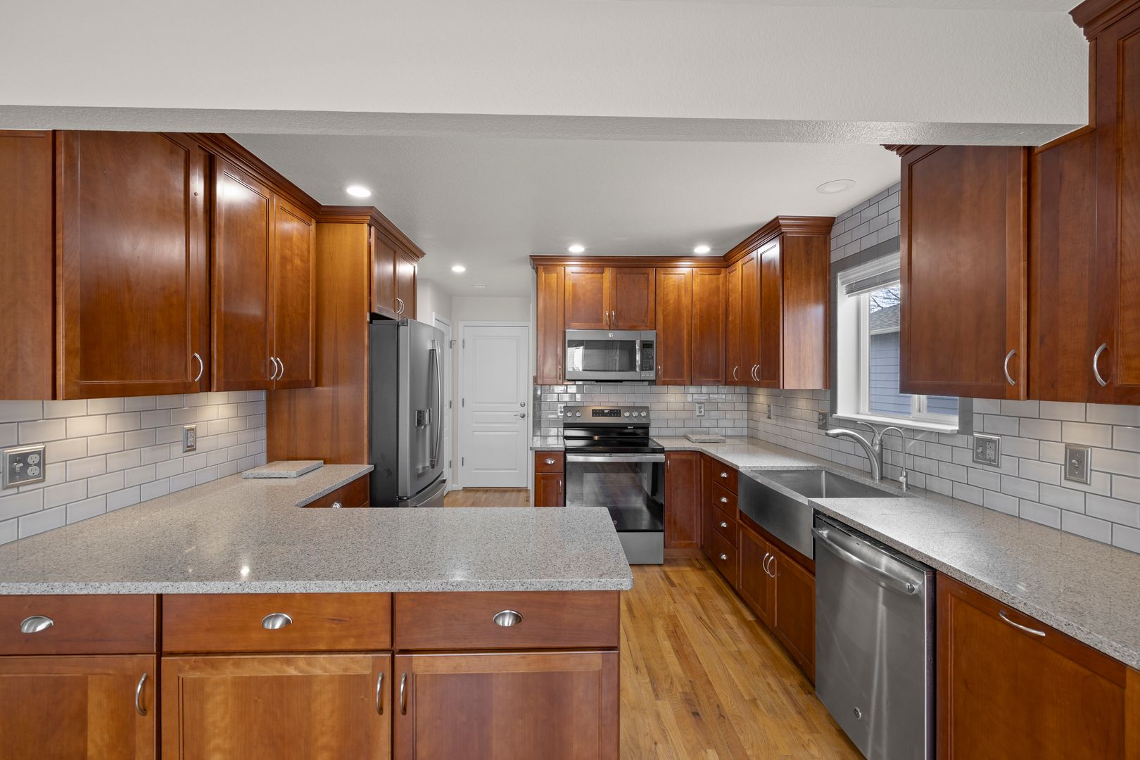 Loveland House: 1389 Finch Street