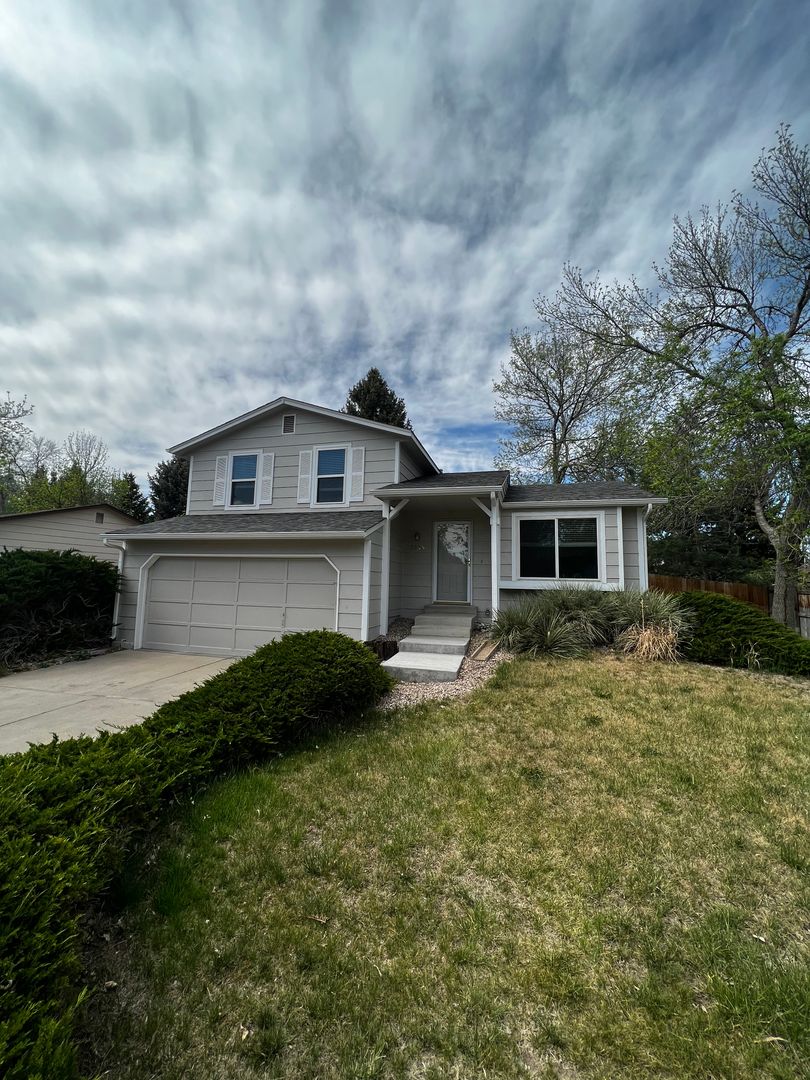 Fort Collins House: 2336 Arctic Fox Drive