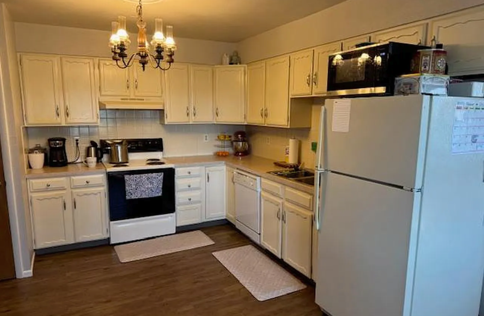 Loveland House: 1428 W 25th St
