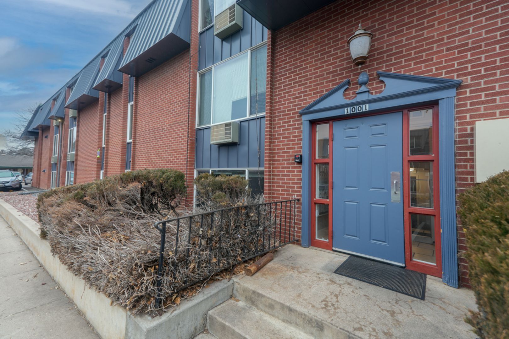 Fort Collins Apartment: 1001 Robertson Street