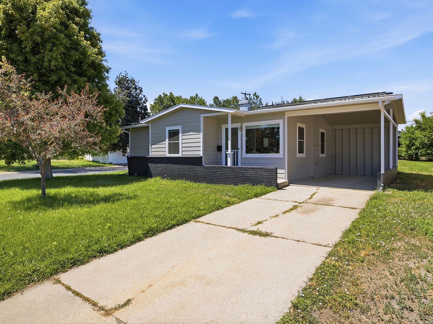 Greeley House: 2333 West 25th Street Road