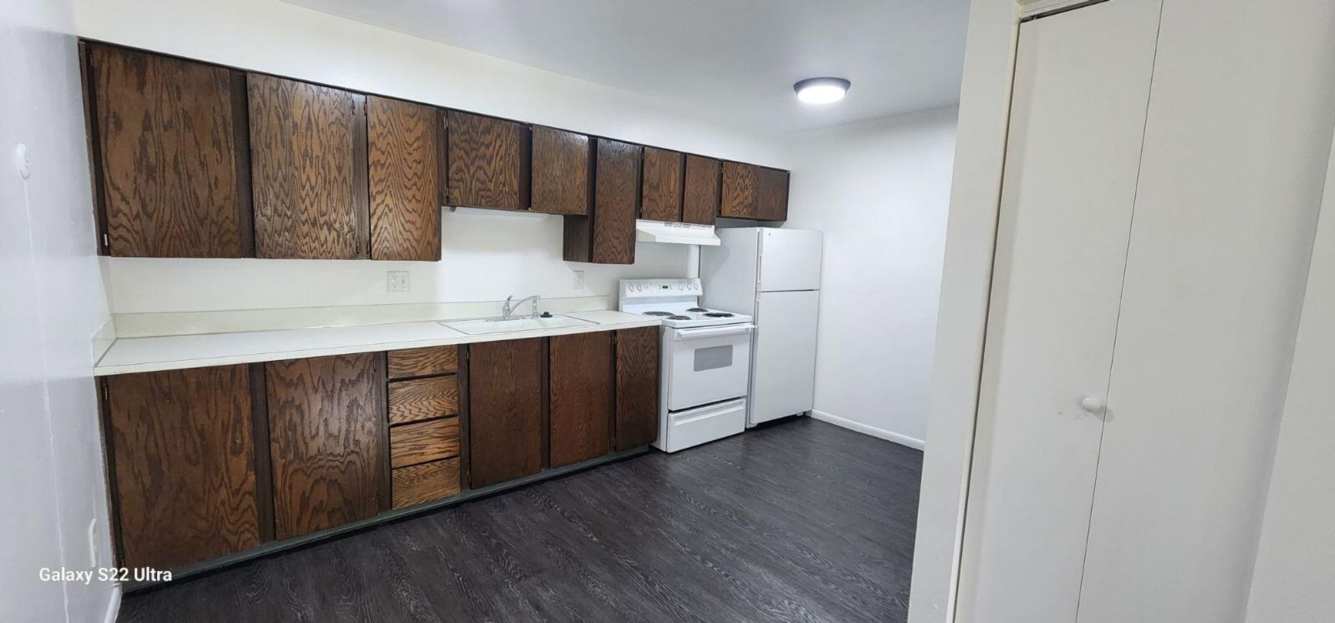Cheyenne Apartment: 2500 Windwood Drive