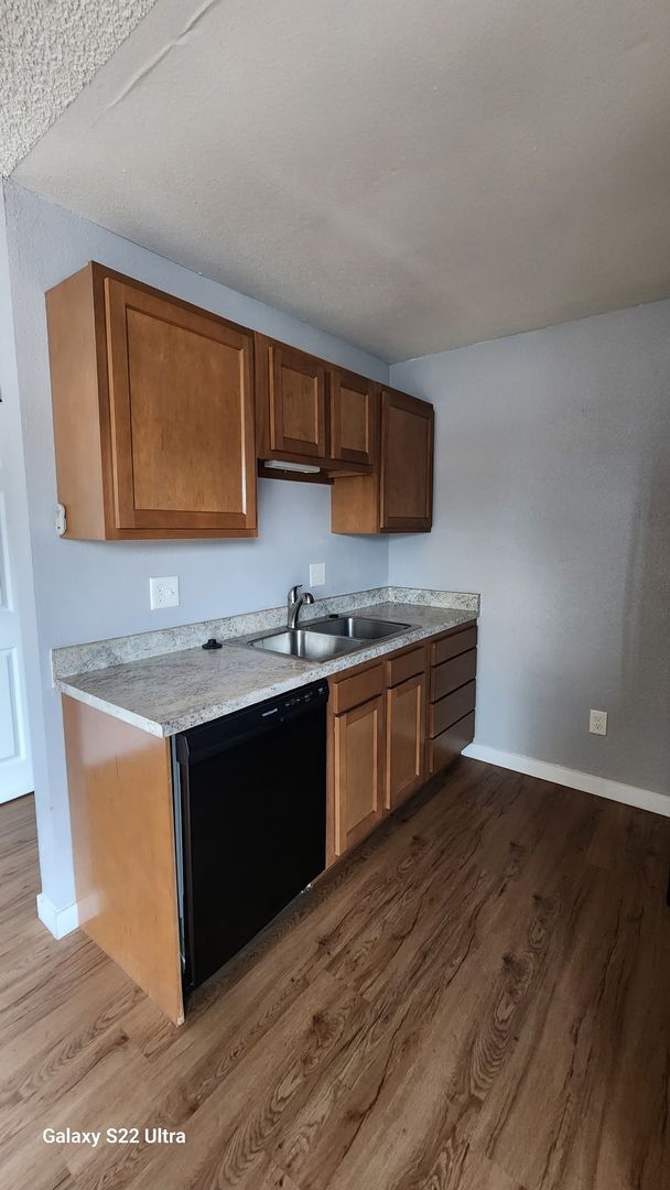 Cheyenne Apartment: 3306 Myers Ct