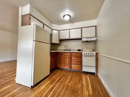 Two Bedroom One Bath – photo 1