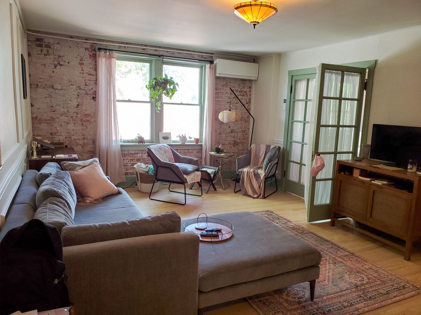 Fort Collins Apartment: 220 E. Laurel St.