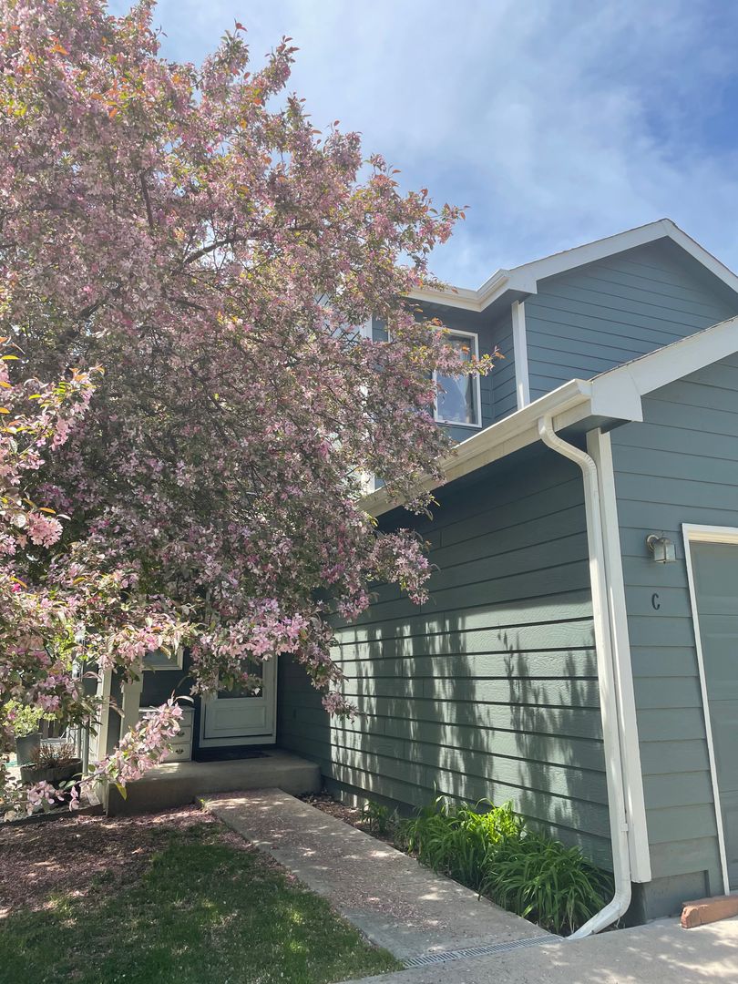 Fort Collins House: 1007 Tierra Lane C2