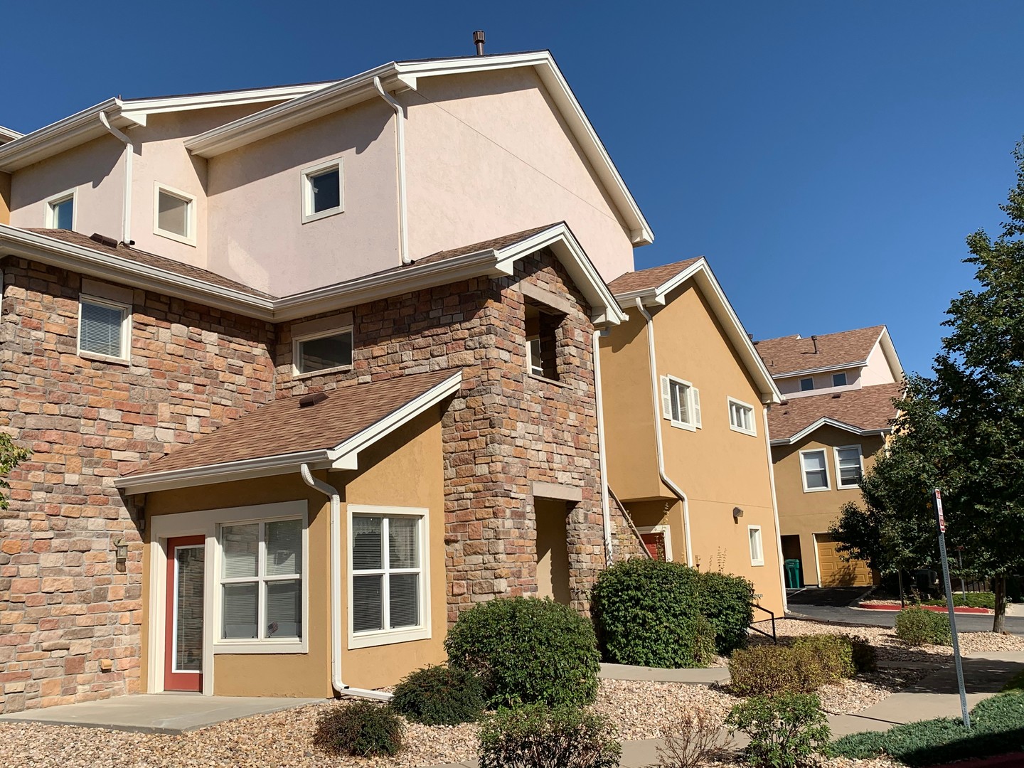 Evans House: 906 Lucca Drive