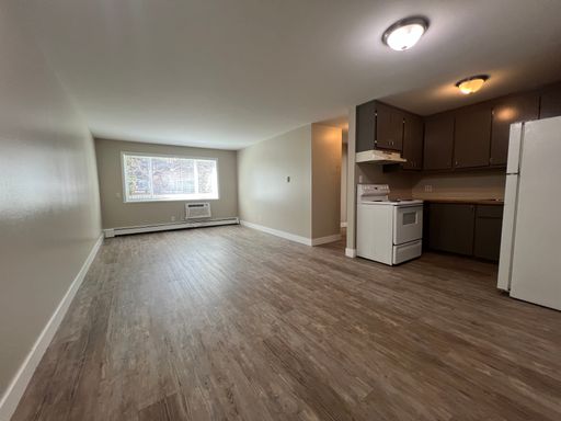 2 Bedroom 1 Bathroom Apartment, Downtown Fort Collins! – photo 1