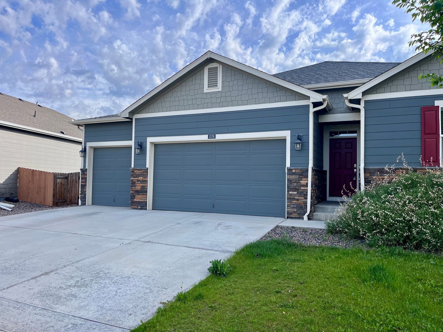 Windsor House: 1576 Clarendon Drive