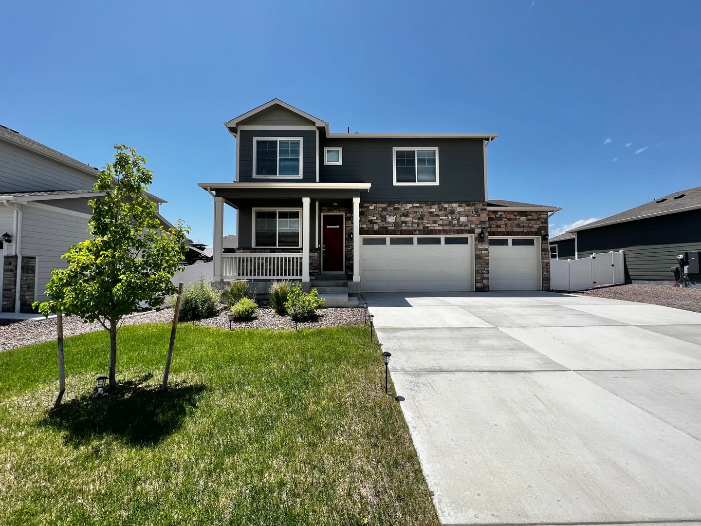 Windsor House: 4544 Kingswood Dr