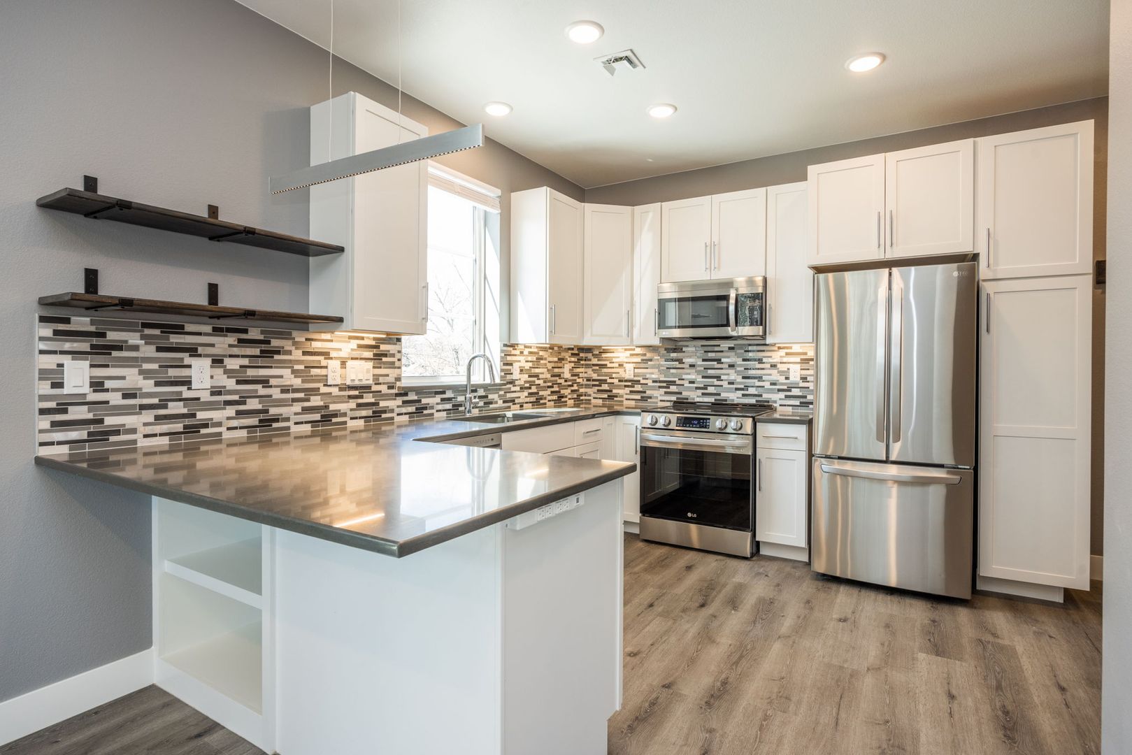 Loveland Apartment: 745 N. Washington Ave