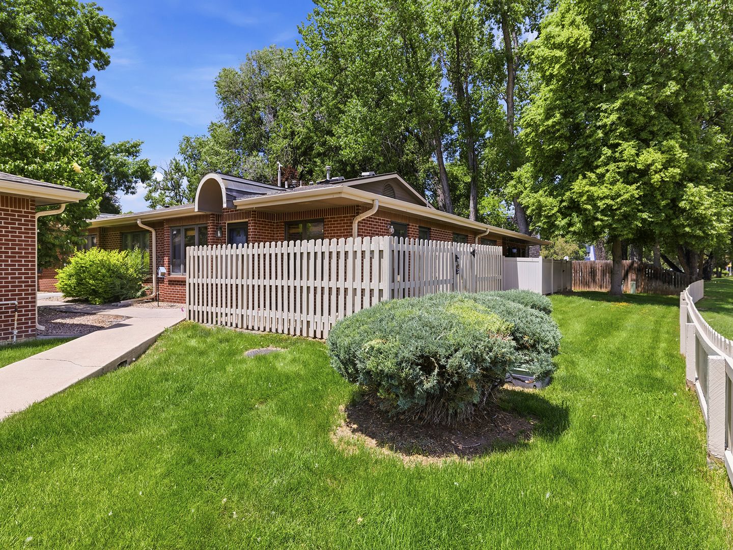 Fort Collins House: 2701 Stover St G17