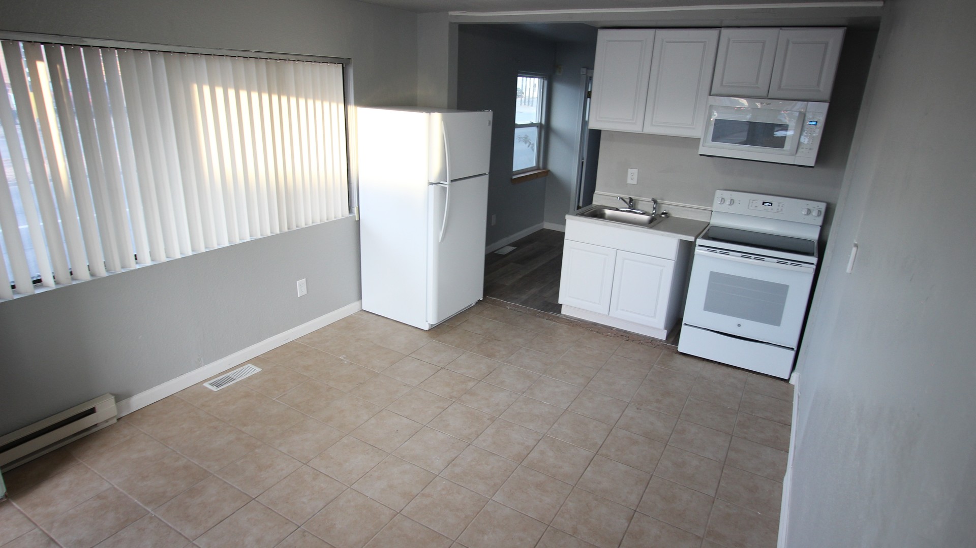 Grand Junction Apartment: 333 North Ave.