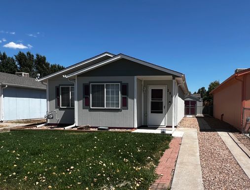 Charming Two Bedroom Home on Pueblo's Southside – photo 1
