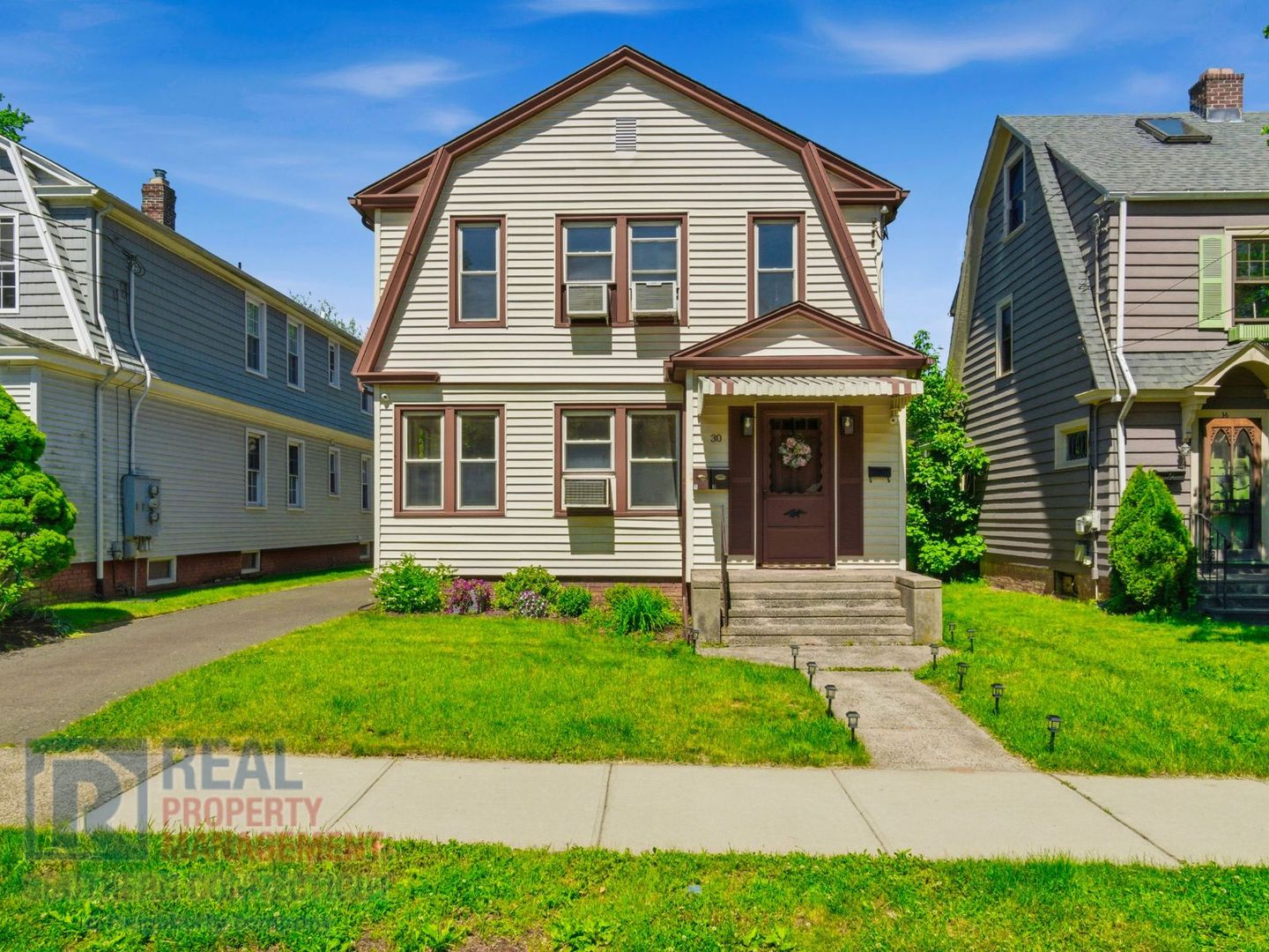 Hamden Apartment: 30 Coram St. Unit 1