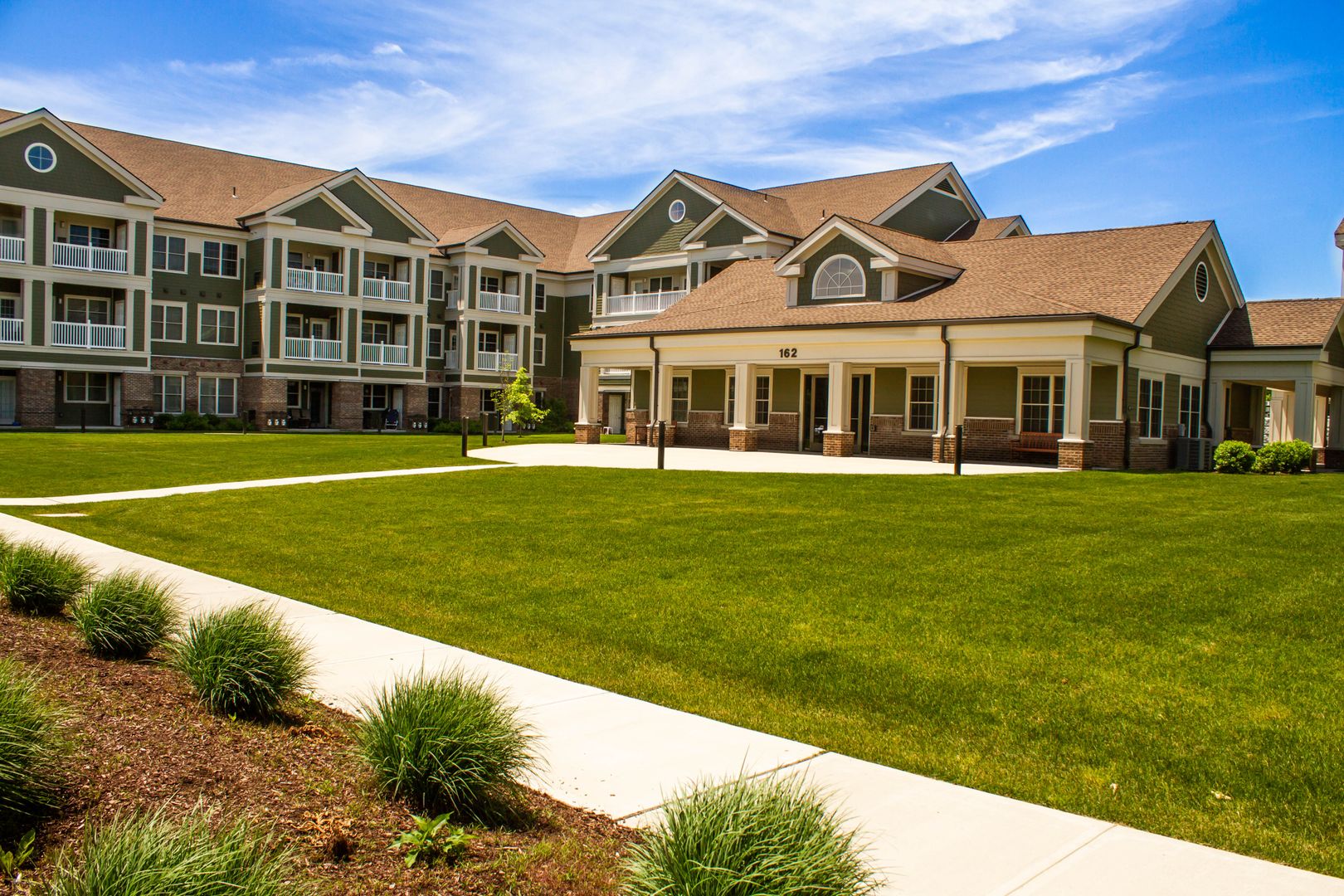 North Haven Apartment: 160 State St