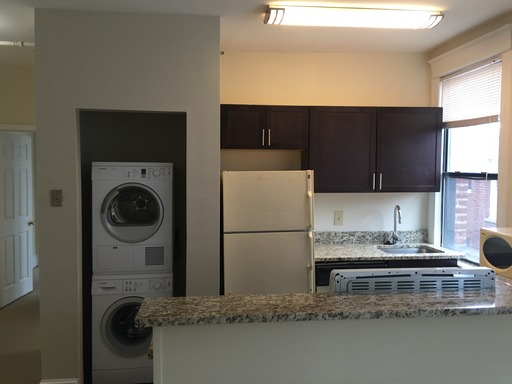 Sit atop DC in this 1 bed 1 bath on The Hill. – photo 1