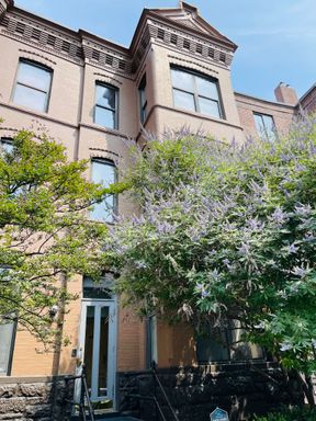 Wonderful 1 bed 1 bath condo near George Washington University – photo 1