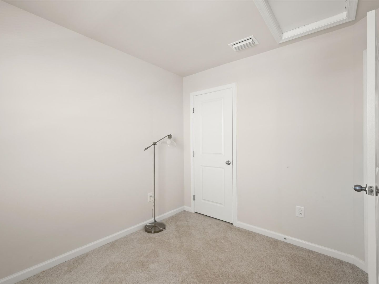 16107 Zoar Avenue 19 of 28