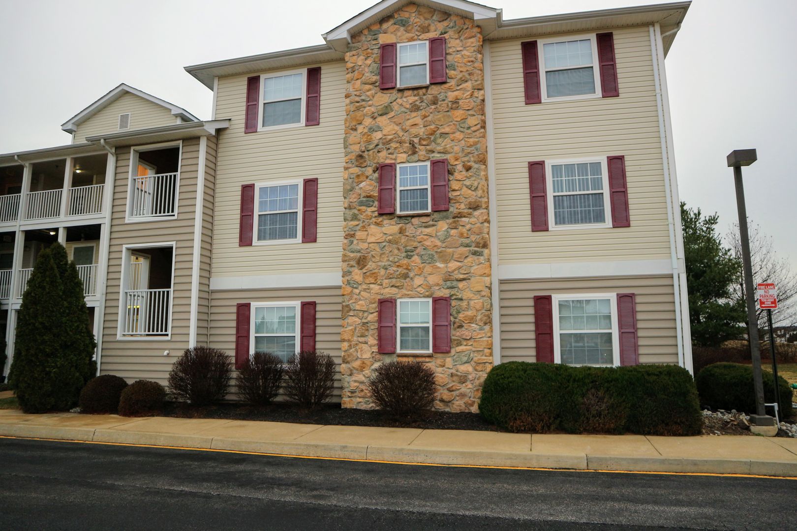 Middletown House: 1880 Congressional Village Dr #8104