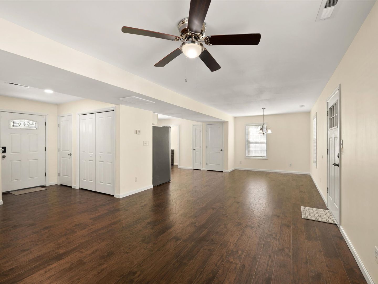5 Hillside Avenue 4 of 12